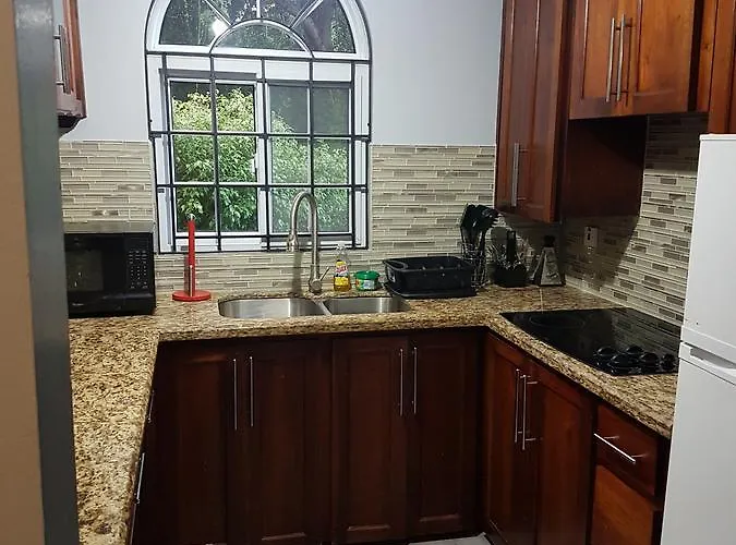 Skycastle Oasis Apartment